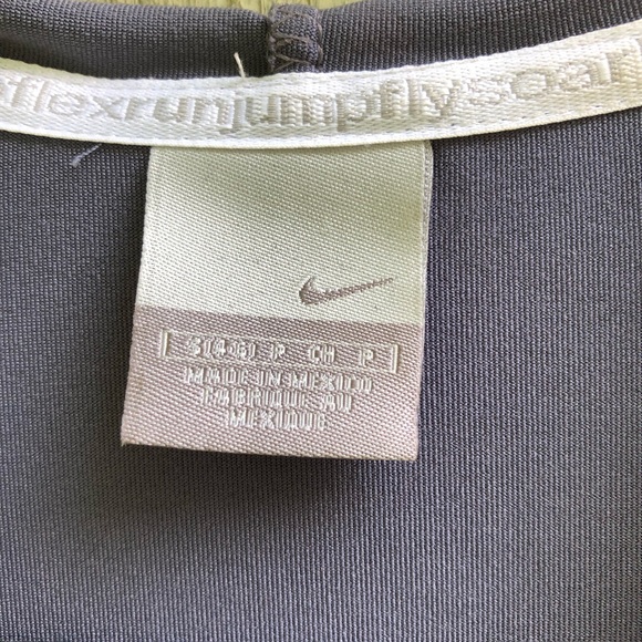 Nike | athletics gray and red zip up hoodie - Picture 5 of 6
